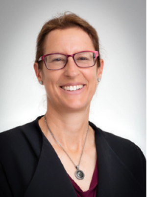 Kate Louis, AIG