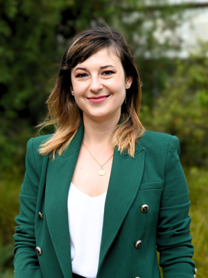 Roxana Claudia Tompea headshot